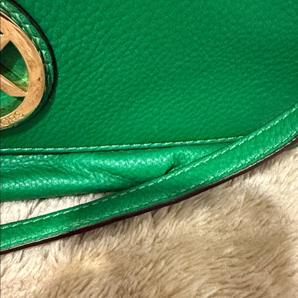 Michael Kors Emerald Green Leather Clutch - Picture 4 of 13